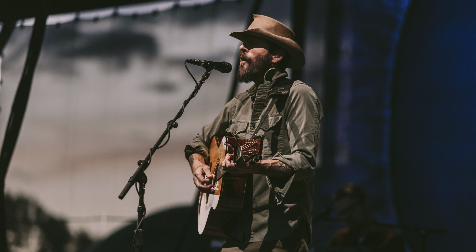 Ray Lamontagne God Willin And The Creek Dont Rise